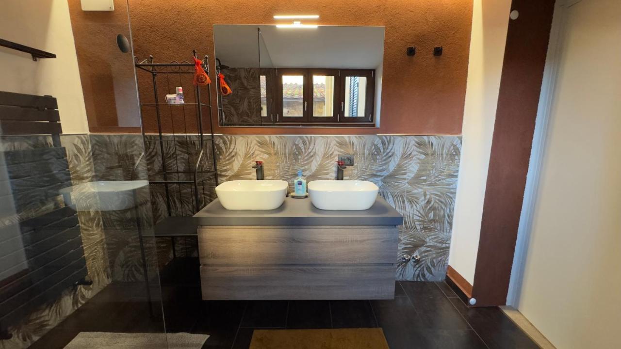 Suite Stylish & Cozy Apartment In The Heart Of Floransa Dış mekan fotoğraf
